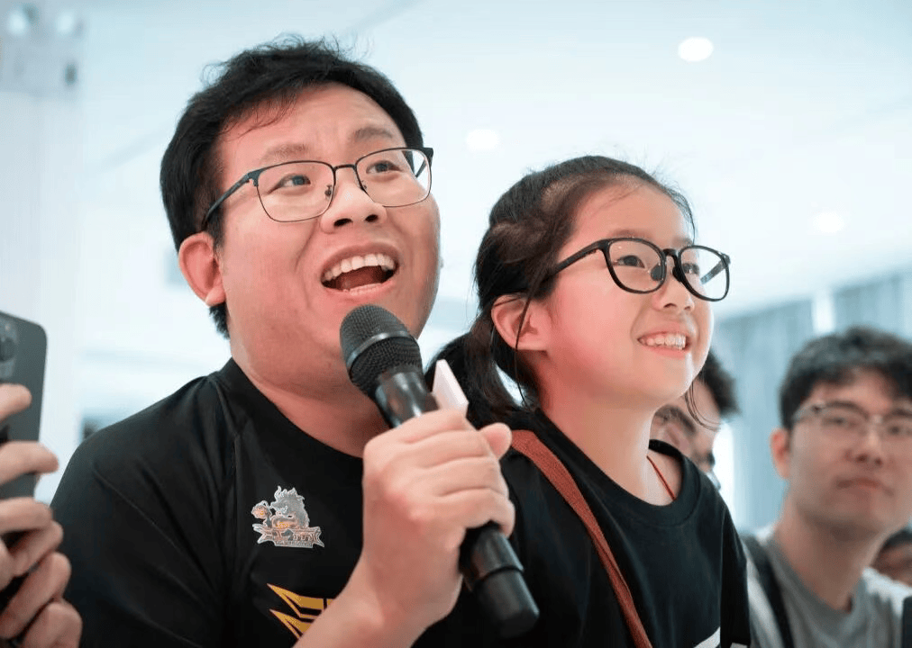 化作了球队, img